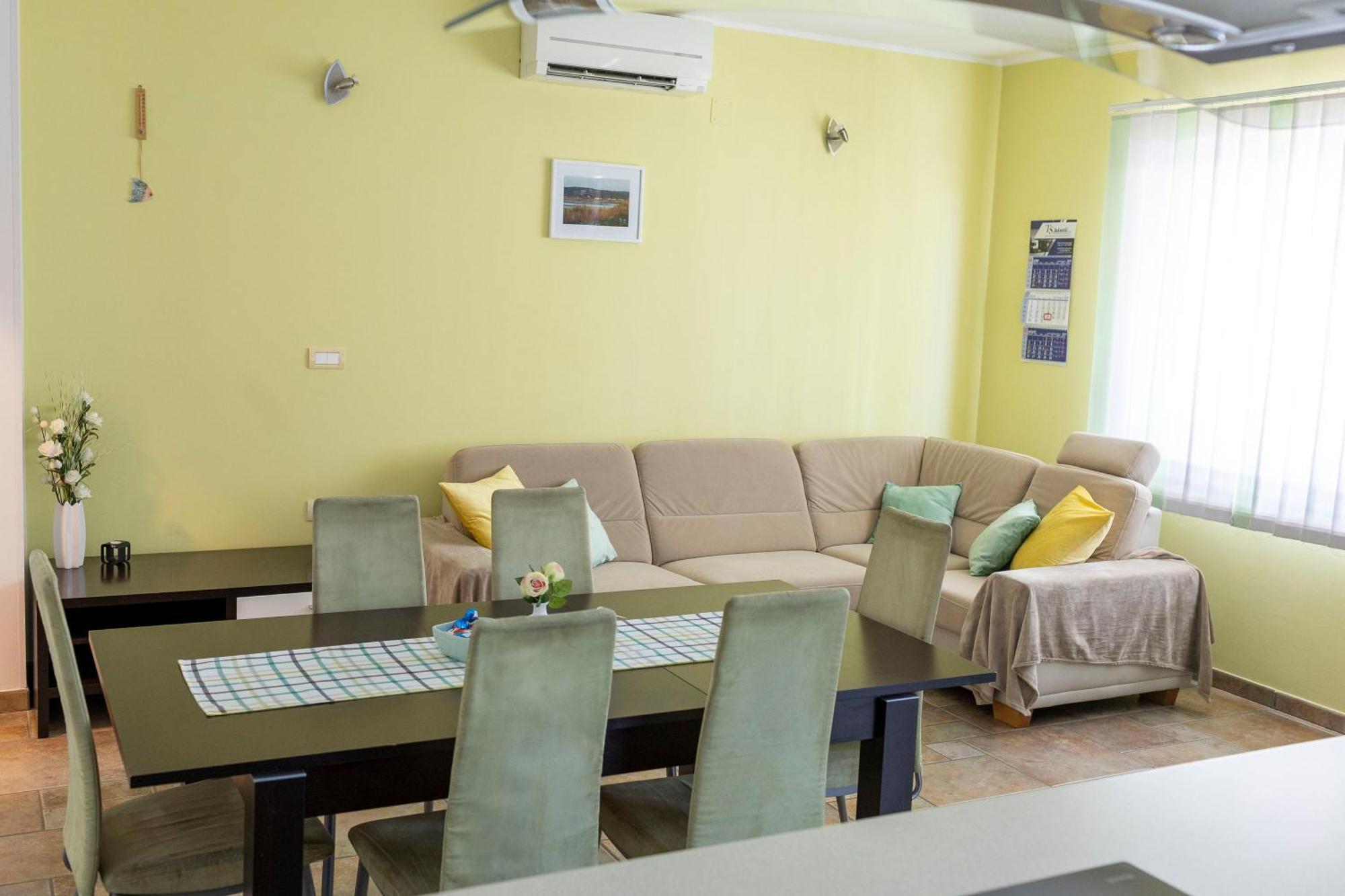Salt Pans Apartment Portoroz Exterior photo